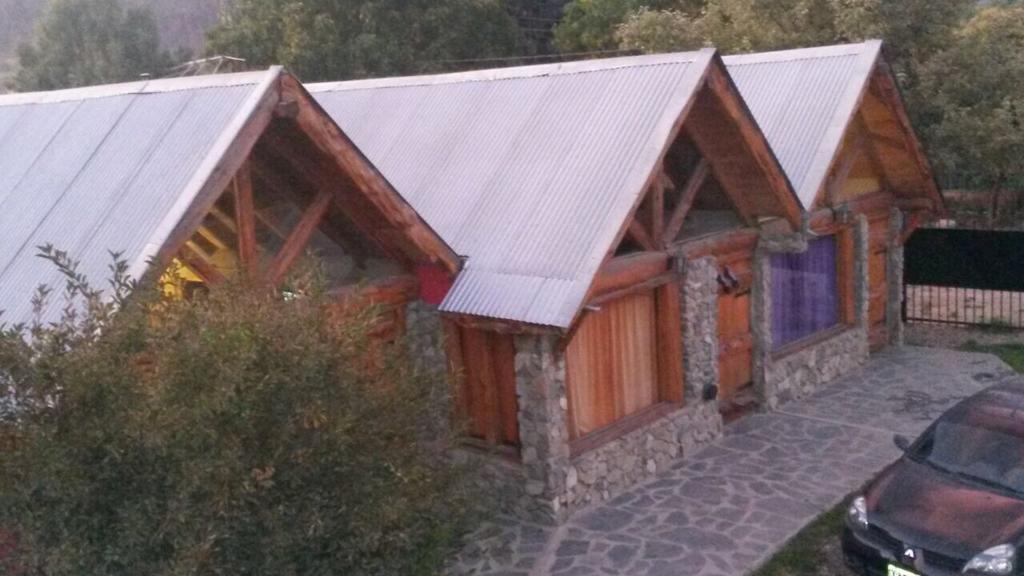 Cabanas Pehuenia Hostel El Bolson Exterior photo
