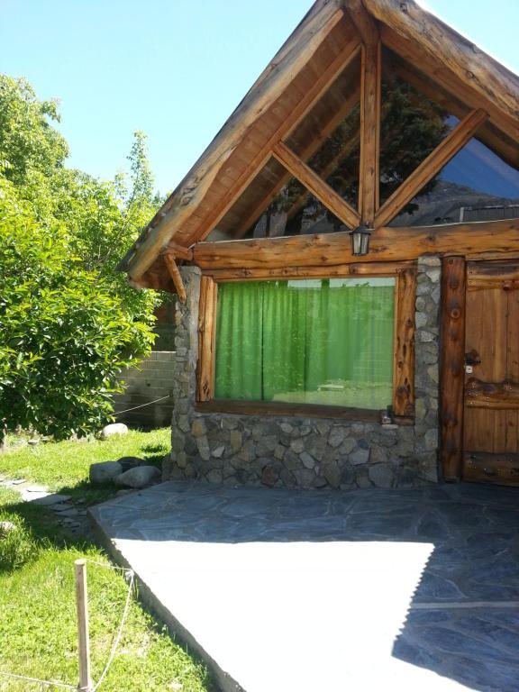Cabanas Pehuenia Hostel El Bolson Exterior photo
